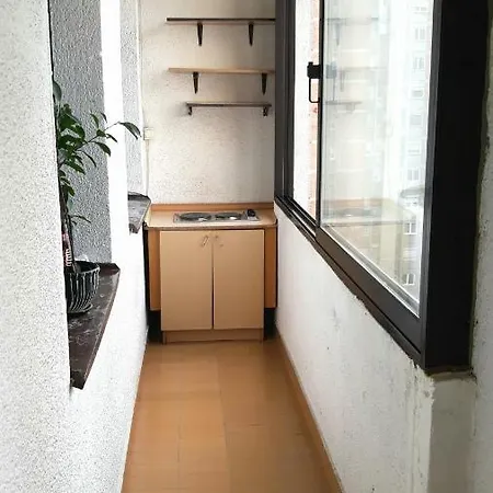 View - Center, Self Check In, Free Parking Apartment *