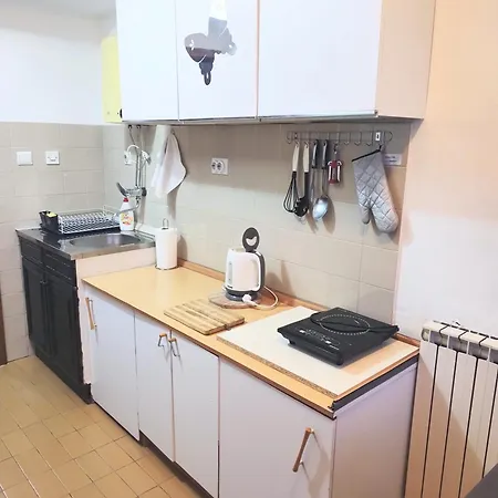 Apartment View - Center, Self Check In, Free Parking
